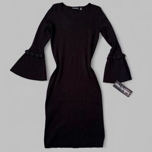 NWT Nina Leonard Black Long Sleeve Dress with Flared Sleeves